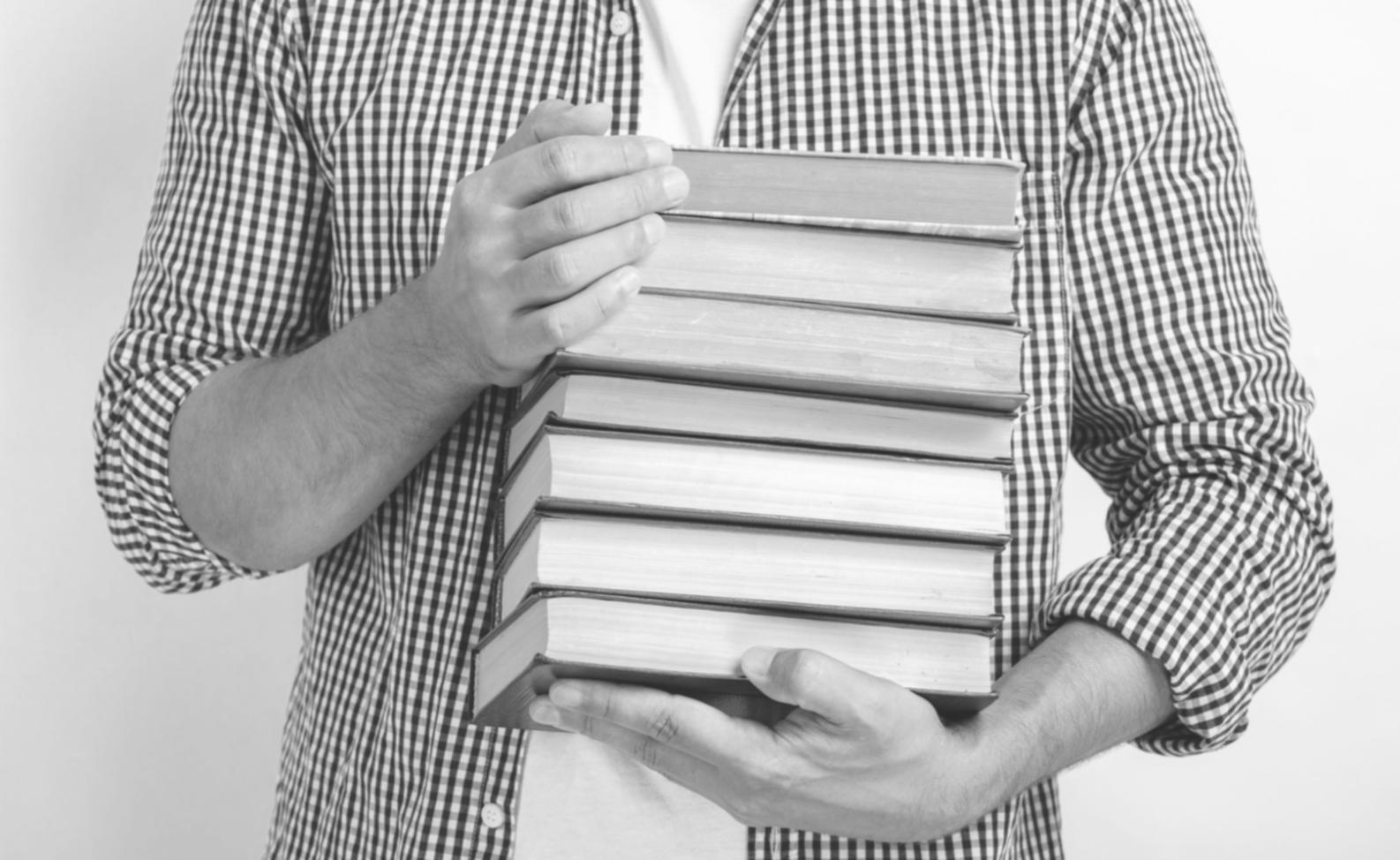 Modernes Büro mit Finanzberatung