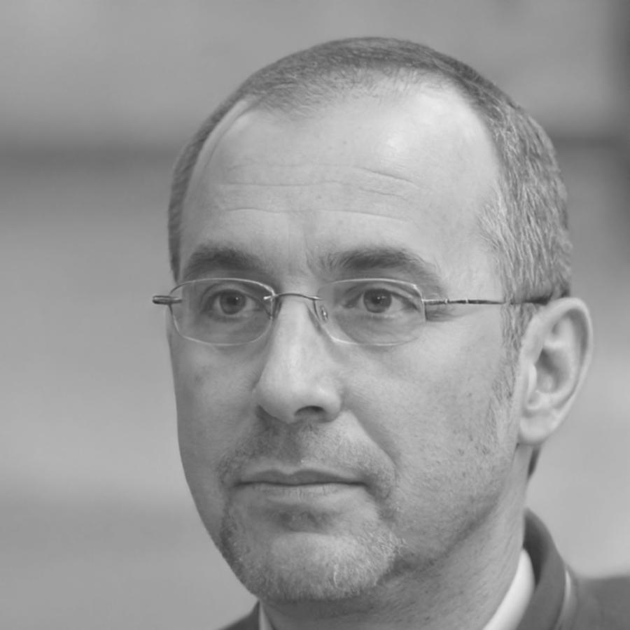 Porträt von Lennart Scheurer